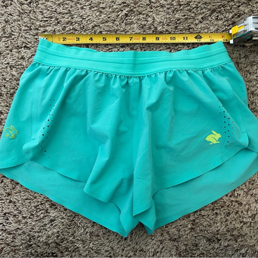 Fuel n’ Fly Rabbit Medium 2.5” inseam Running Shorts